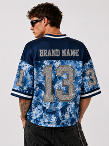 Camiseta de fútbol americano extragrande con estampado de camuflaje azul hielo y pedrería, estilo premium, OEM, personalizada, unisex, de malla. - Product Image 4