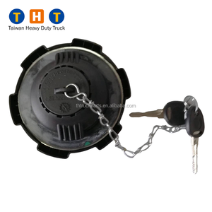 Bouchon de réservoir de carburant 81122106027 A0004700405 Autres pièces de camion pour homme TGS 440P pour Benz pour moteur Diesel Renault - Product Image 1