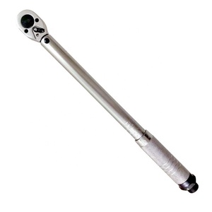 Llave Dinamométrica Profesional de Trinquete con Micrómetro de 3/8\" de Cuadrante, Bidireccional, con Acabado Satinado, de Acero Aleado CR-V para Automoción - Product Image 2