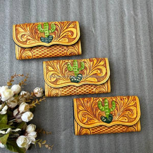 Nuevo y elegante bolso de mano de cuero de vaca con diseño de Cactus para mujer, gran oferta, monederos de vaquera de cuero genuino personalizados - Product Image 3