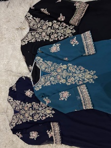 ชุดปักเลื่อมหนาคอลเลกชัน Eid สวยงาม - Product Image 6