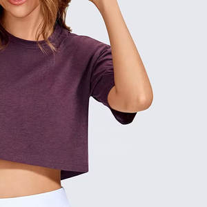 T-shirts pour femmes à manches courtes personnalisés OEM en gros, les plus vendus, respirants, pour la vente en ligne - Product Image 4