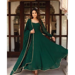 VESTIDO DE TRABAJO DE SECUENCIA GEORGETTE DE MODA CON DUPATTA VERDE - Product Image 1