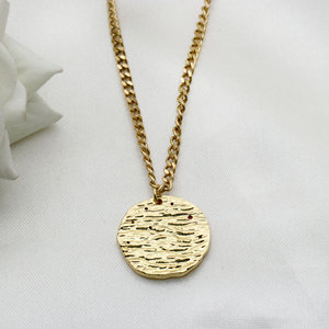 จี้รูปราศีมังกรชุบทองบนเงินแท้ 925 พร้อมสร้อยคอแบบ Curb Chain ประดับด้วย CZ สีสันสดใส ขายส่ง - Product Image 3