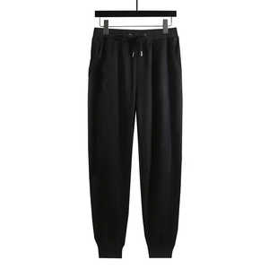 Conjuntos Deportivos de 2 Piezas de Alta Calidad, Nueva Llegada, MOQ Bajo / Venta al Por Mayor, Nuevo Diseño, Personalización de Logotipo con Impresión DTG - Product Image 3