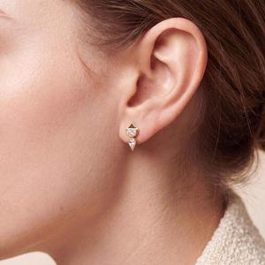 Élégantes boucles d'oreilles demi-lune en diamants de laboratoire de 3,00 CTW serties en or rose 9 carats – Design de bijoux de mode haut de gamme - Product Image 4