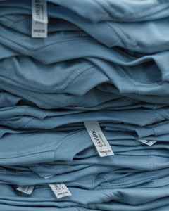 T-shirt décontracté pour homme Bella Canvas 3001, coupe ajustée, col rond, manches courtes, 100% coton biologique - Product Image 3