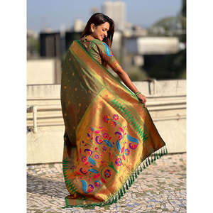 Sari Paithani vert paon Mehendi avec tissage Zari, vêtements indiens et pakistanais - Product Image 4