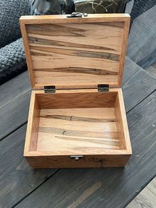 Eco-Friendly Wooden Jewelry Packaging Box Rectangular Minimalist Design Polished Finish Lid 1 Layer Dishwasher Safe Storage Box - Product Image 6