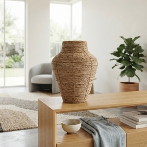 Jarrón Alto de Ratán Tejido, Cesta Decorativa Hecha a Mano, Estilo Boho Rústico para Interiores, Organizador de Almacenamiento para el Hogar - Product Image 3