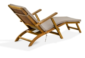 เก้าอี้อาบแดดพับได้สำหรับกลางแจ้ง |   ไม้ยูคาลิปตัสเนื้อแข็ง |   เฟอร์นิเจอร์สวนและลานบ้านสำหรับโรงแรม รีสอร์ท และวิลล่า |   ผลิตในเวียดนาม - Product Image 3