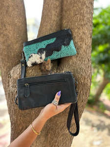 Nuevo pelo hecho a mano Real en ocultar estampado en relieve piel cuero muñequera embrague Venta caliente mujeres diseñadas bolsas con cremallera pintadas a mano - Product Image 6