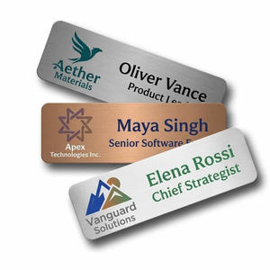 Insignias metálicas personalizadas al por mayor, baratas, con logotipo, de aluminio, con nombre, para fijar con pin. - Product Image 3