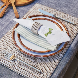Accesorios Decorativos para Mesa de Comedor con Diseño Atractivo, Anillo para Servilletas de Ratán Blanco, Alta Calidad y en Oferta - Product Image 1