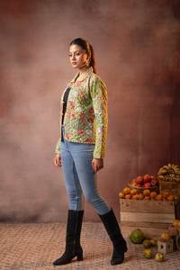 Autumn Winter <b>Women</b> Knitted Quilted Short Vest Floral Patchwork V-Neck Pullover 100% Cotton Block Printed Sujani <b>Women's</b> <b>Jacket</b> - Product Image 3