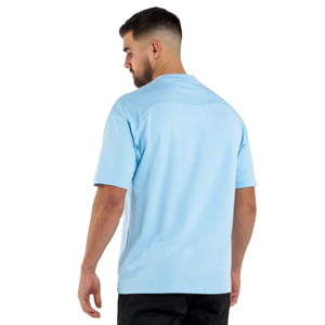 Camiseta de Seda 100% para Hombre, Cuello Redondo, Manga Corta, Corte Holgado, Color Azul Claro, Logotipo Frontal con Estampado de Leopardo, Diseño Casual y Transpirable - Product Image 2