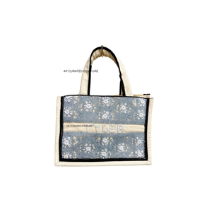 Bolsos Tote Mini Personalizados con Cuentas de Flores, Hechos a Mano, Últimos Modelos, Bolsos Tote Mini Personalizados con Nombre, Diseño Floral - Product Image 4