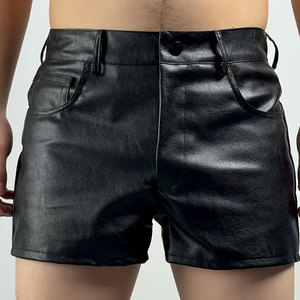 Shorts en cuir véritable pour hommes, fabrication haut de gamme, coupe confortable, look moderne, adaptés à un usage quotidien et en extérieur. - Product Image 1