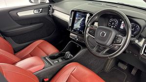 OFERTA JUSTA 2019 XC40 2.0 T4 MOMENTUM AWD - Product Image 5