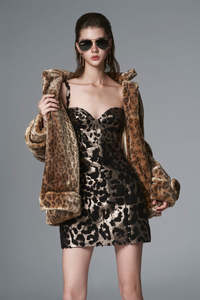 Abrigo de invierno de piel gruesa Savannah Ja-guar Fur Jacket Faux Fur Coat de ENZO & LEO Local Brand Vietnam - Product Image 5