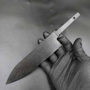 ใบมีดเชฟ Gyuto แบบ Stonewashed  ทำจากเหล็ก Sleipner ผ่านการอบชุบความร้อน  สำหรับทำมีดครัวญี่ปุ่น  ความแข็ง 60-62 HRC  แบบเจียรเรียบ สำหรับทำมีดแบบสั่งทำ - Product Image 4