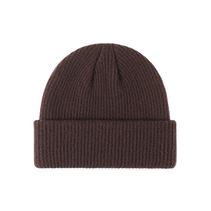 Gorro de Punto Acrílico 100% Personalizable con Frase Divertida, Borde Plegable, Mensaje Jocoso para Viajes, Escapadas a la Nieve, Momentos Acogedores junto al Chimenea - Product Image 6