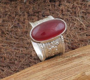 Anillo de Plata de Ley 925 con Bisel de Jade Rojo Natural, Hecho a Mano, Estilo Sólido Rojo, Anillo de Dedo Unisex, Joyería con Piedras Preciosas - Product Image 6