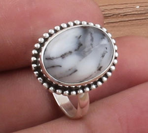 Bague de mariage unique en opale dendritique naturelle, argent sterling 925, pierre de paysage pittoresque, classique, statement, faite à la main pour femme - Product Image 1