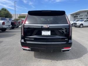 Cadillac Escalade Premium Luxury Platinum 4WD Usado de Alta Calidad, Año 2023 - Product Image 5