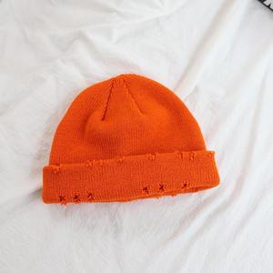 Gorro de Invierno Personalizado al por Mayor con Logotipo – Gorro de Punto Colorido de Alta Calidad para Adultos |   Gorros de lana al por mayor a precio económico - Product Image 4
