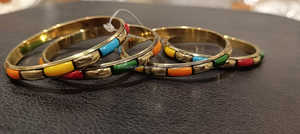 ชุดกำไลทองเหลืองเรืองแสงวินเทจกำไลข้อมือแบบเปิดปรับได้สำหรับรูปลักษณ์คลาสสิกและร่วมสมัย - Product Image 1