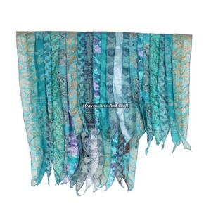 Bufanda de Poliéster y Seda Vintage de 15 Rayas para Mujer, con Parches de Sari Reciclados, Reversible, Colorida, Ideal para Regalo, Venta al Por Mayor, Fabricante de India - Product Image 6