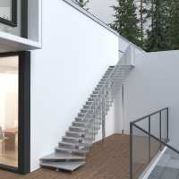 Escalier droit à poutre unique en acier inoxydable robuste pour extérieur commercial et évacuation en cas d'incendie