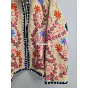 เสื้อแจ็คเก็ตผ้าฝ้ายซูซานีขายส่ง งานแฮนด์เมด เสื้อคลุมสั้นแบบยูนิเซ็กซ์ ปักลายดอกไม้ ผ้าคัฮดี เสื้อแจ็คเก็ตสำหรับผู้หญิง ใส่ไปงานปาร์ตี้ เสื้อคลุมโอเวอร์โค้ท - Product Image 3