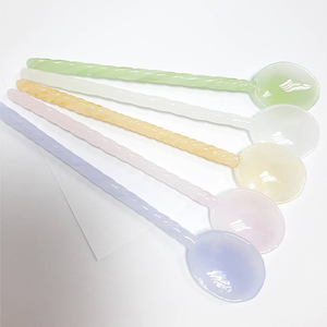 Cuchara de Vidrio de Borosilicato Ecológica y Colorida Personalizada de 15 cm, Estilo Europeo para Fiestas de Cócteles - Venta al por Mayor - Product Image 6