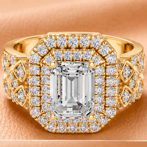 Anillo de Diamantes con Corte Esmeralda de Lujo para Mujer en Oro Amarillo, Oro Blanco y Oro Rosa, Joyería de Boda, Regalo - Product Image 1