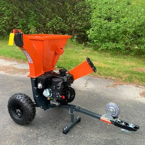 Trituratore e Sminuzzatore di Legno TMG GWC3-3 con Motore da 7 HP, Porta di Aspirazione da 6 Pollici, Tubo di Aspirazione da 8 Piedi e Attacco per ATV - Product Image 3