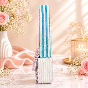 Bolso Rectangular de Algodón AVELURA Hecho a Mano con Bordado de Flores Lavable en Poliéster, Detalles con Cuentas, Diseño Rosa y Azul - Product Image 2