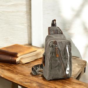 Sac bandoulière unisexe en cuir et toile de qualité supérieure, sac de messager décontracté de voyage, sac à fermeture éclair étanche, vente en gros - Product Image 3