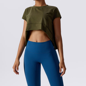 Sudadera/Camiseta de Algodón Vintage OEM Personalizada para Mujer, Cuello Redondo, Corte Grueso, Bajo sin Rematar, Estilo Oversize y Corto, Colección Otoño - Product Image 4