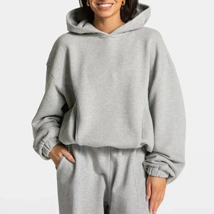 Sweat à capuche confortable en molleton épais 100 % coton, coupe oversize, avec logo personnalisé sur le devant, pour femme, collection printemps - Product Image 4