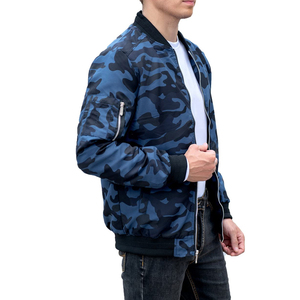 Chaqueta Bomber de Satén para Hombre de Alta Calidad, Acabado Liso, Ligera, Cortavientos, Estilo Casual Urbano, con Cierre - Product Image 6