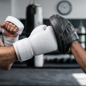 Boxing <b>Gloves</b> White Professional Training Fight <b>Gloves</b> Padded Boxing Custom Logo OEM Wholesale <b>Sports</b> <b>Glove</b> - Product Image 4