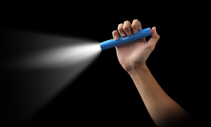 Lampe torche industrielle LED 190lm, étanche IP64, protection contre les chutes de 2m, corps en polymère antidérapant, bleu, tactique, pour un usage quotidien - Product Image 5