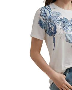 Camiseta Blanca Personalizada para Mujer con Estampado Floral Azul, de Algodón Suave, Manga Corta, Estilo Casual, Holgada, para Verano - Product Image 3