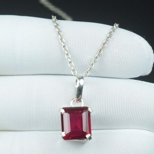 Pendentif en rubis rouge sang de taille carrée en argent sterling 925, pierre de naissance de juillet, cadeau idéal pour la meilleure amie - Product Image 3