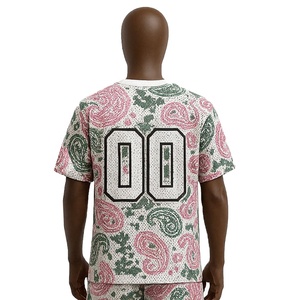 Ensemble short d'été personnalisé t-shirt imprimé style américain surdimensionné et short respirant tenue deux pièces à la mode - Product Image 5