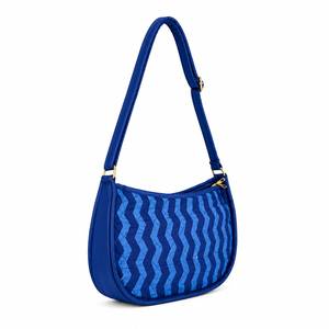 Sac à bandoulière matelassé en coton imprimé à la main pour femme, avec chaînes, sangle réglable, fermeture éclair, fait main, pour voyage et shopping - Product Image 2