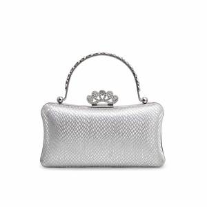 Mujer Silver Fancy P15365 Clutch - Product Image 1