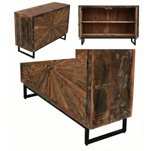 Aparador Moderno Retro con Puertas de Paneles Rayados, Madera Maciza Reciclada, Patas de Hierro, Estilo Industrial para Comedor, Sala de Estar u Oficina - Product Image 3
